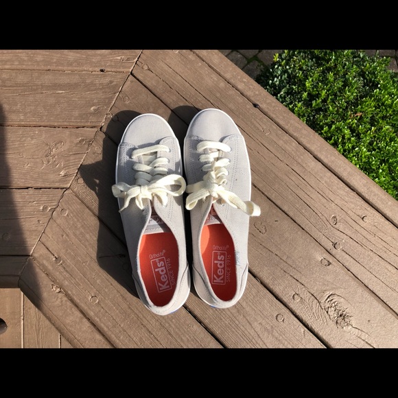 Women’s Kickstart Gray Keds NWOT Size 7.5 - Picture 2 of 8